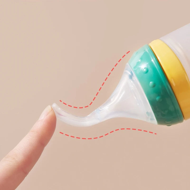 Silicone Squeezing Feeding Bottle